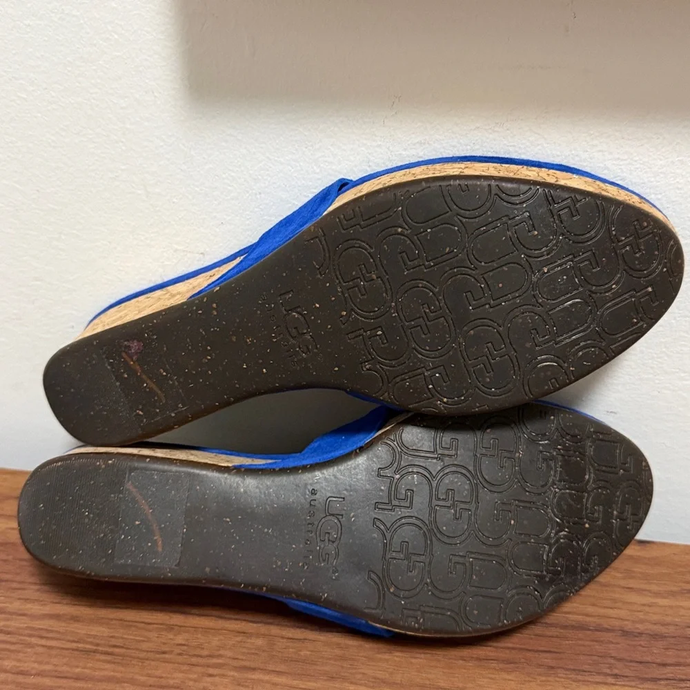 UGG Australia UMA Blue Suede Cork Wedge Woman’s Thong Sandals w/Studs. Size 9W. - Picture 8 of 10